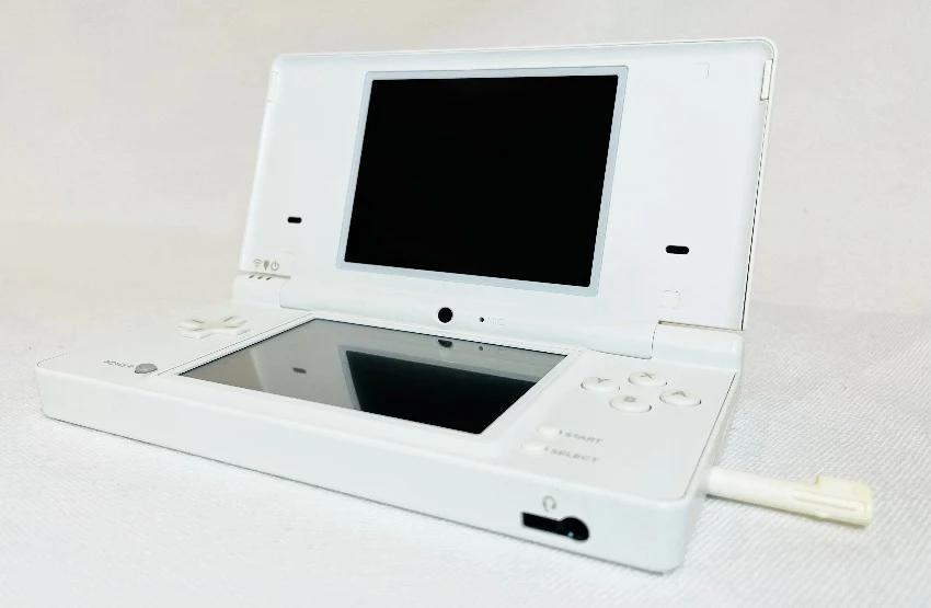 Console | Nintendo DSi | Boxed White DSi Console + Charger