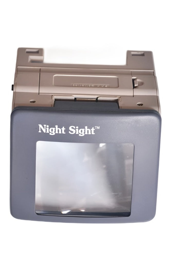 Accessory | Nintendo Game Boy | Night Sight Light Magnifier