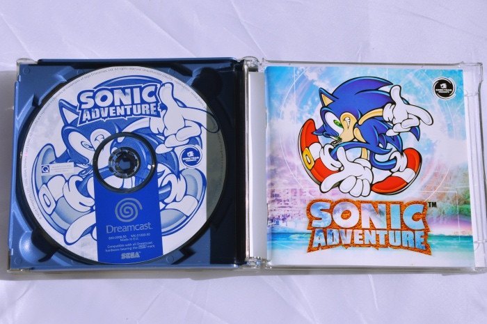 Game | SEGA Dreamcast Sonic Adventure Complete CIB PAL - retrosales.com.au - 3